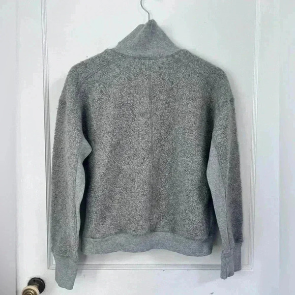 Lululemon stand out Sherpa half zip grey sweater Size 4 - Picture 6 of 7